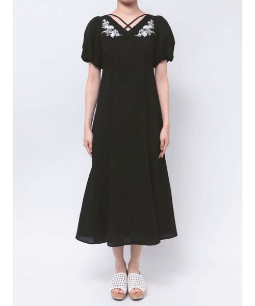 MERCURYDUO（マーキュリーデュオ）の「パーツエンブロイダリー