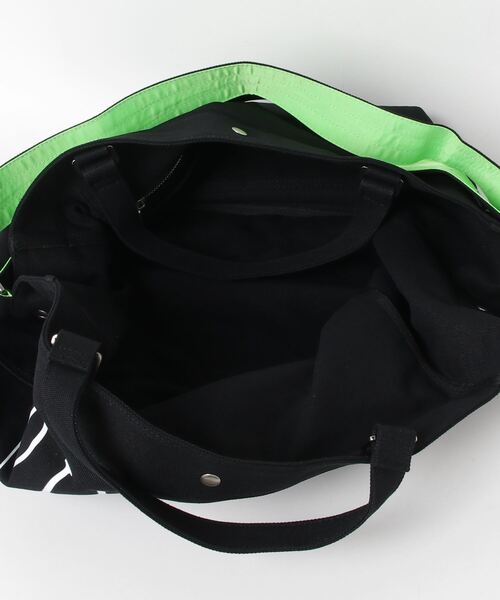 ADAM PATEK(アダムパテック)の「【ADAMPATEK/アダムパテック】news paper bag/ニュースペーパーバッグ(ショルダーバッグ・レディース・ブラック/ホワイト・FREE)」の8枚目の写真