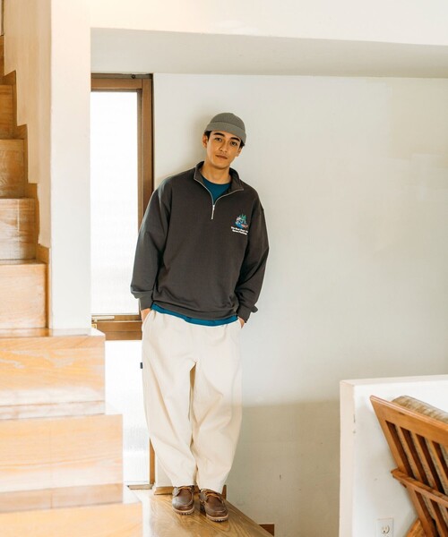 【未使用に近い】ブリーフィングゴルフ　ダンボースウェットハーフジップジャケットL 未使用に近い】ブリーフィングゴルフ ダンボースウェットハーフジップ