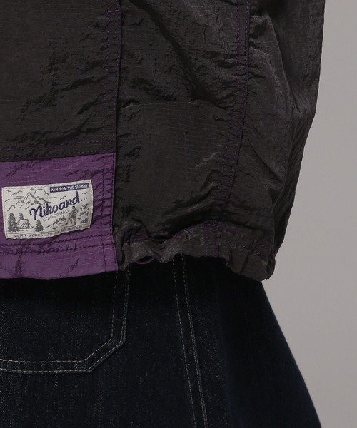 niko and...（ニコアンド）の「配色アノラックパーカー（マウンテンパーカー・レディース・オフホワイト/ブルー/ブラック・FREE）」の17枚目の写真