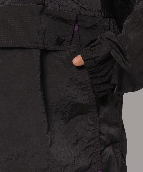 niko and...（ニコアンド）の「配色アノラックパーカー（マウンテンパーカー・レディース・オフホワイト/ブルー/ブラック・FREE）」の18枚目の写真