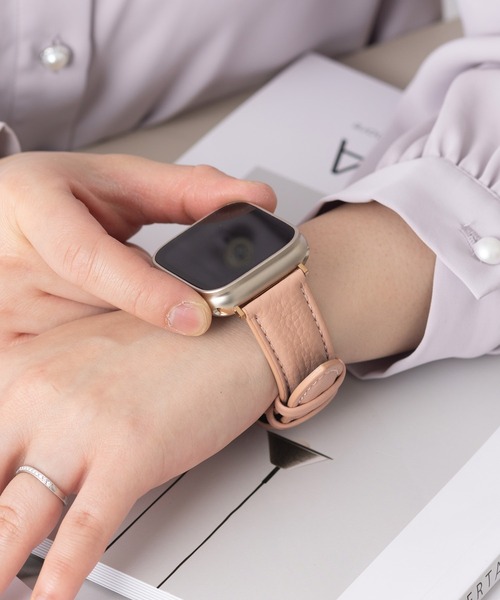 emonique(エモニーク)の「本革レザー Apple Watch バンド スマートウォッチバンド【38/40/41/42/44/45/49mm対応】(デジタル腕時計・レディース・ダークグレー/オレンジ/ホワイト/ピンク・42/38)」の1枚目の写真