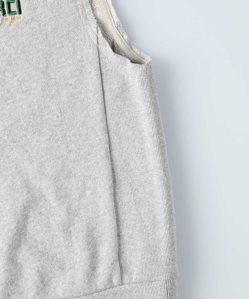 SOMETHING（サムシング）の「【SOMETHING】ＳＷＥＡＴＢＥＳＴ スウェットベスト（ベスト・レディース・グレー・フリー）」の5枚目の写真