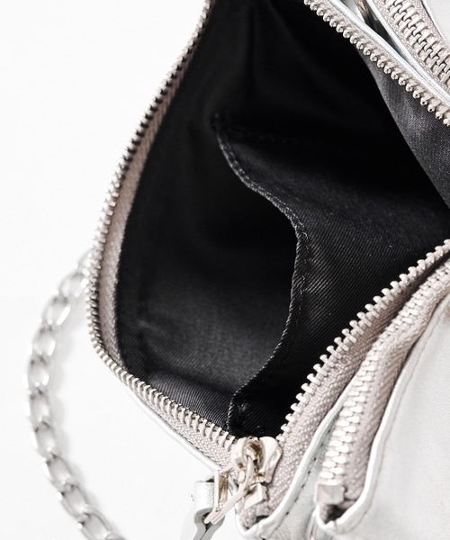 RIVE DROITE(リヴドロワ)の「レザーマルチポシェット(ショルダーバッグ・レディース・ブラック/シルバー・FREE)」の18枚目の写真