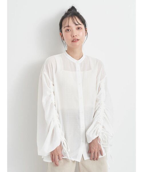 earth music&ecology(アースミュージックアンドエコロジー)の「ドロストスリーブシアーシャツ(シャツ/ブラウス・レディース・オフホワイト/ライトブルー/イエロー/ミント・FREE)」の10枚目の写真