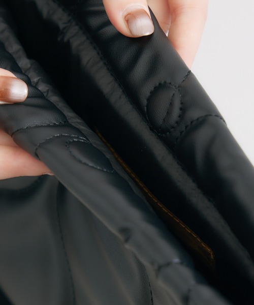 Paradise Picnic（パラダイスピクニック）の「LEVERNIS　キルティングクラッチ（クラッチバッグ・レディース・ブラック・FREE）」の18枚目の写真