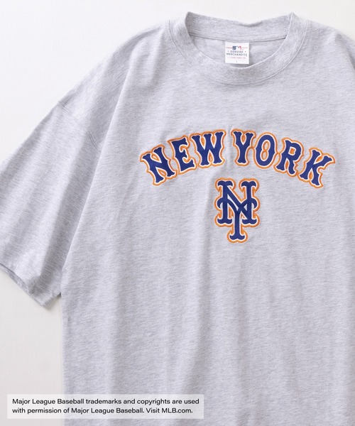 MLB（メジャーリーグベースボール）の「【MAJOR LEAGUE BASEBALL/メジャーリーグベースボール】MLB 6TEAM LOGO フロントビッグロゴ刺繍＆バックサークルロゴ ワッペンデザイン 半袖Tシャツ（Tシャツ/カットソー・メンズ・ダークグリーン/ネイビー/グレー/ロイヤルブルー/ブラック/ブラック系その他/アッシュグレー/オフホワイト/ホワイト/グリーン・M/L/XL）」の6枚目の写真