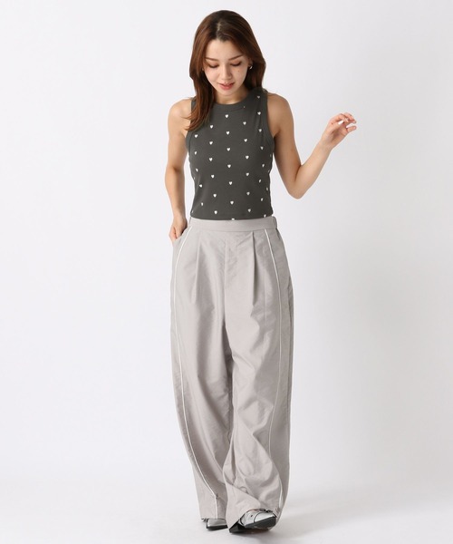 FOREVER 21（フォーエバー トゥエンティーワン）の「【2024SS】カラーアメスリタンク（タンクトップ・レディース・ホワイト系その他/レッド/ブラック/オフホワイト/ブラック系その他/ホワイト×ブラック/グレー×ホワイト・SMALL/MEDIUM）」の15枚目の写真