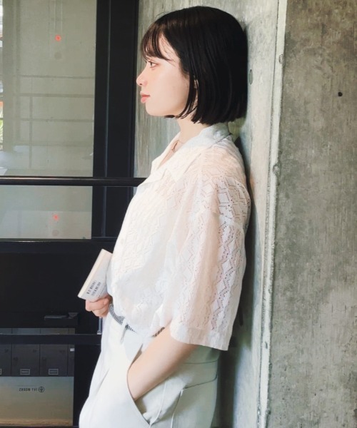 KACCO（カッコ）の「《ユニセックスアイテム》SHEER LACE SHIRTS / レースシアーシャツ（シャツ/ブラウス・メンズ・ホワイト/ブラック・LARGE/MEDIUM/SMALL）」の9枚目の写真