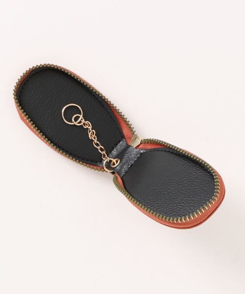 TONE SELECT GOODS（トーンセレクトグッズ）の「【float】シンプル ラウンド キーケース 【7色展開】(チェーン付き)（キーケース/キーアクセサリー・レディース・ダークブラウン/ピンク/レッド/ブラック/ベビーピンク/ライトブラウン/ワインレッド・FREE）」の14枚目の写真