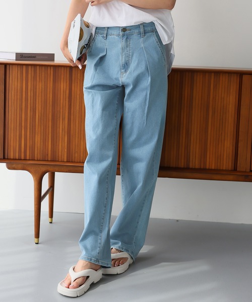 Doula Doula（ドゥーラドゥーラ）の「タックワイドデニムパンツ（デニムパンツ・レディース・ブルー/ライトブルー/インディゴブルー・S/M/L）」の17枚目の写真