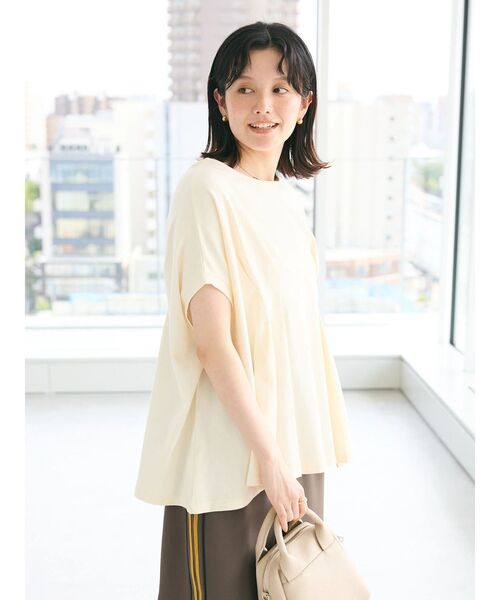 CRAFT STANDARD BOUTIQUE（クラフトスタンダードブティック）の「前後2WAYタックプルオーバー（Tシャツ/カットソー・レディース・アイボリー/ブラック/ブルー/レッド・FREE）」の21枚目の写真