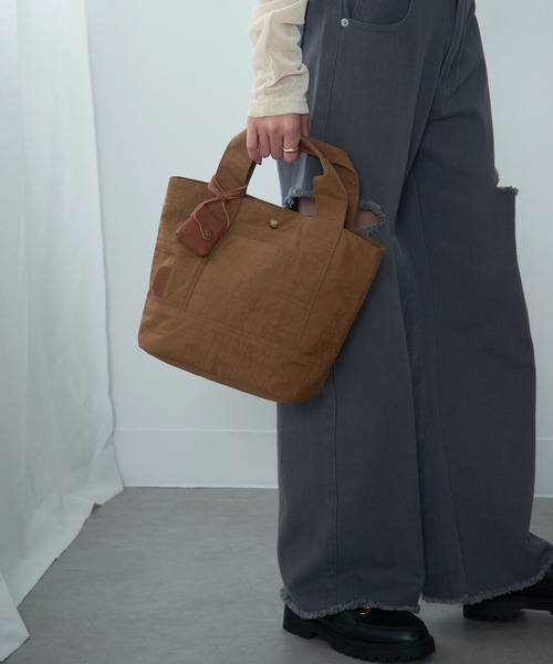 toleur（トーラ）の「【toleur】ウォッシュナイロントート 11948 ※（トートバッグ・レディース・ベージュ/ダークグレー/ブラック/カーキ・FREE）」の16枚目の写真
