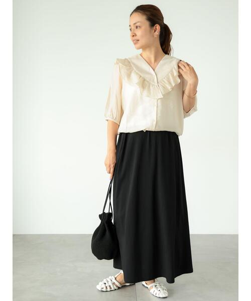 Lugnoncure（ルノンキュール）の「Vネックフリルブラウス（シャツ/ブラウス・レディース・ベージュ/ブラック/オフホワイト・F）」の7枚目の写真