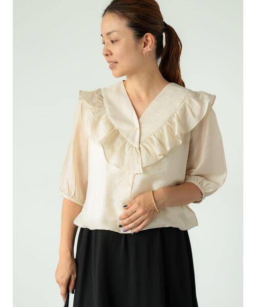Lugnoncure（ルノンキュール）の「Vネックフリルブラウス（シャツ/ブラウス・レディース・ベージュ/ブラック/オフホワイト・F）」の9枚目の写真