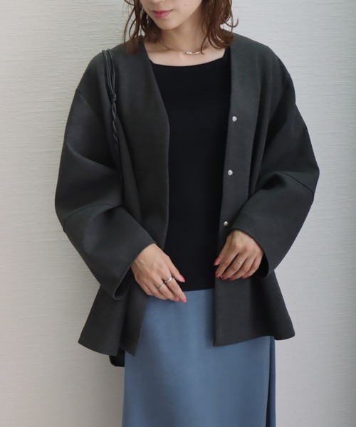 libelle more(リベル モア)の「ダンボールポンチノーカラーフレアーブルゾン(ブルゾン・レディース・カーキ/グレイッシュベージュ/チャコールグレー/ブラック/モカ・L/M)」の14枚目の写真