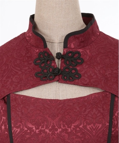 axes femme POETIQUE（アクシーズファムポエティック）の「チャイナスリット袖ロングワンピース（ワンピース・レディース・グリーン/ブラック/ワイン・MEDIUM）」の11枚目の写真