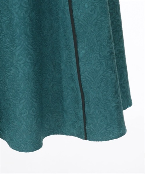 axes femme POETIQUE（アクシーズファムポエティック）の「チャイナスリット袖ロングワンピース（ワンピース・レディース・グリーン/ブラック/ワイン・MEDIUM）」の19枚目の写真