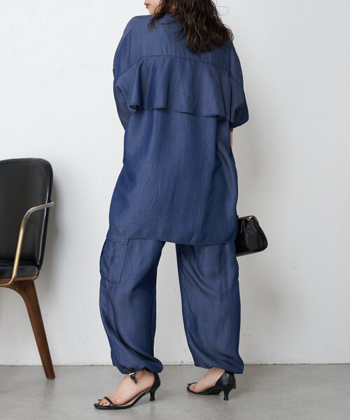 Jena espace merveilleux(ジェナ エスパスメルヴェイユ)の「テンセルバックラッフルシャツ(シャツ/ブラウス・レディース・ブルー/ブルー系その他・FREE)」の5枚目の写真