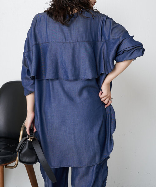 Jena espace merveilleux(ジェナ エスパスメルヴェイユ)の「テンセルバックラッフルシャツ(シャツ/ブラウス・レディース・ブルー/ブルー系その他・FREE)」の8枚目の写真