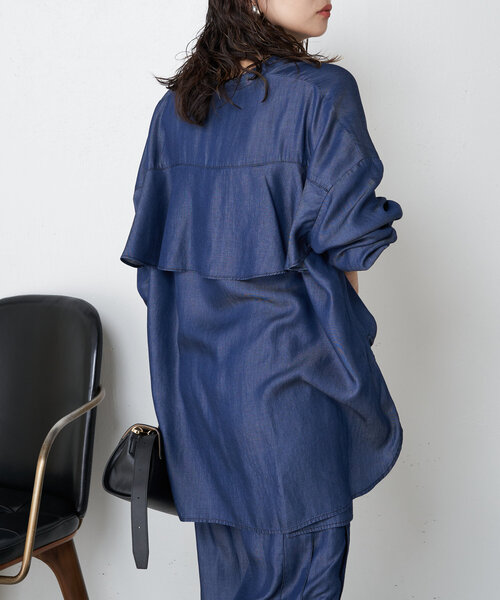 Jena espace merveilleux(ジェナ エスパスメルヴェイユ)の「テンセルバックラッフルシャツ(シャツ/ブラウス・レディース・ブルー/ブルー系その他・FREE)」の9枚目の写真