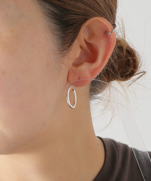 JOURNAL STANDARD relume（ジャーナルスタンダード　レリューム）の「RELUME プレーンフープピアス（ピアス（両耳用）・レディース・シルバー・FREE）」の6枚目の写真