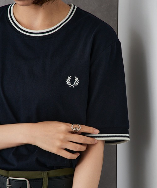 1-3日着/追跡【即発】FRED PERRY TWIN TIPPED Tシャツ M1588 1-3日着/追跡【即発】FRED PERRY TWIN TIPPED Tシャツ M1588