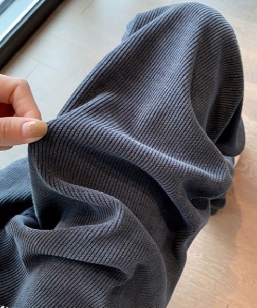 Mela（メラ）の「【マタニティ】裏起毛コーデュロイパンツ（その他パンツ・レディース・ホワイト/ベージュ/グレー/ブラック・L/M/XL）」の5枚目の写真