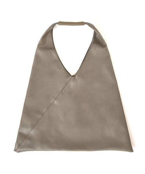 Re:EDIT（リエディ）の「[神山まりあさん着用]サンカクトートバッグ（トートバッグ・レディース・ブラック/アイボリー/グレイッシュベージュ・FREE）」の14枚目の写真