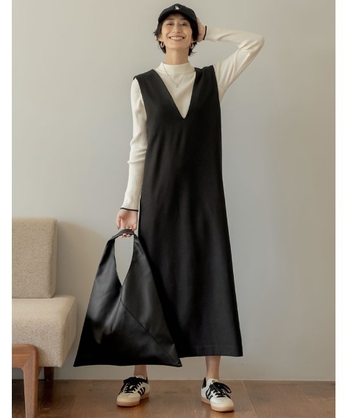 Re:EDIT（リエディ）の「[神山まりあさん着用]サンカクトートバッグ（トートバッグ・レディース・ブラック/アイボリー/グレイッシュベージュ・FREE）」の16枚目の写真