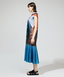 NON TOKYO（ノントーキョー）の「PRINT RIB NO-SLEEVE ONE-PIECE