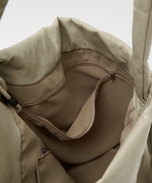 collex(コレックス)の「ドロストビッグショルダー(トートバッグ・レディース・ブラック/ベージュ・フリー)」の19枚目の写真