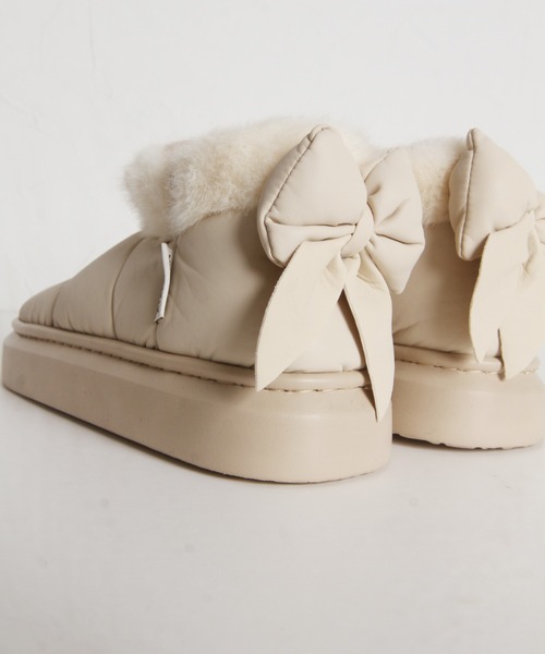 tocco closet（トッコ　クローゼット）の「【ZOZO限定】リボンファースノーブーツ（ブーツ・レディース・ブラック/アイボリー・M/L）」の15枚目の写真