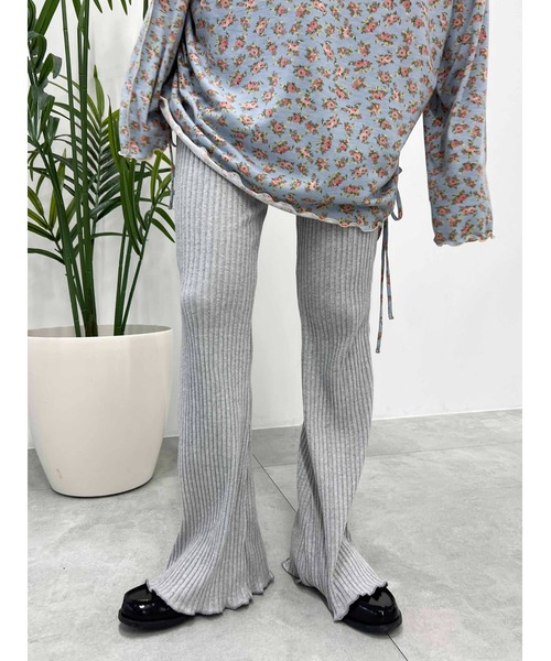 WC(ダブル シー)の「太リブフレアパンツ(その他パンツ・レディース・ブラック/グレー・FREE)」の2枚目の写真