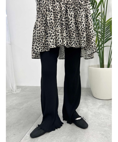 WC(ダブル シー)の「太リブフレアパンツ(その他パンツ・レディース・ブラック/グレー・FREE)」の3枚目の写真