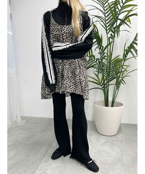 WC(ダブル シー)の「太リブフレアパンツ(その他パンツ・レディース・ブラック/グレー・FREE)」の6枚目の写真