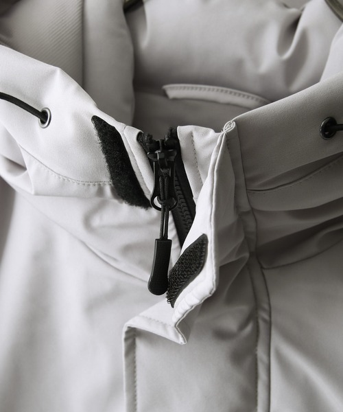 ZIP FIVE（ジップファイブ）の「【ZIP FIVE】 ボリューム ファイバーダウン 中綿 マウンテン ジャケット 撥水 / 防風 / アウター（ダウンジャケット/コート・メンズ・ホワイト/ブラック/グレー/チャコール・MEDIUM/LARGE/X-LARGE）」の8枚目の写真