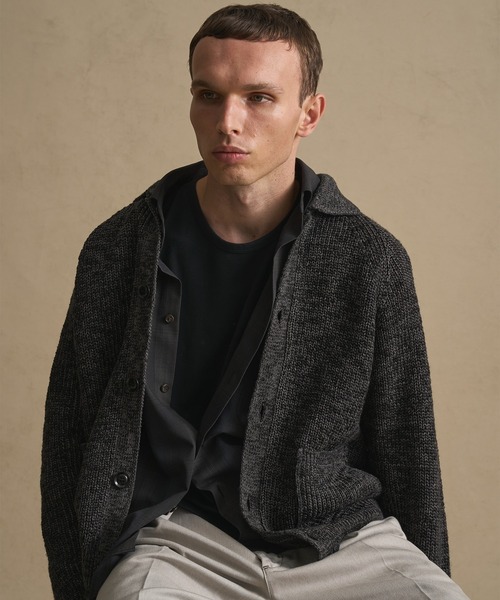 PUBLIC TOKYO（パブリックトウキョウ）の「メランジポロカーディガン（カーディガン/ボレロ・メンズ・ベージュ/ブラック・1/2）」の2枚目の写真