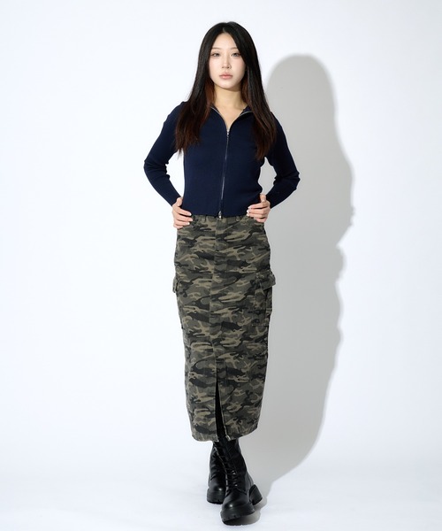 tinkerend(ティンカーエンド)の「Camouflage Slit Denim Skirt / カモフラージュ柄スリットデニムスカート(スカート・レディース・カモフラージュ・2/1)」の8枚目の写真