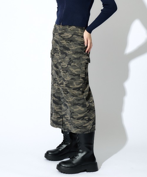 tinkerend(ティンカーエンド)の「Camouflage Slit Denim Skirt / カモフラージュ柄スリットデニムスカート(スカート・レディース・カモフラージュ・2/1)」の6枚目の写真