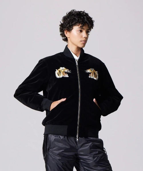 TAION(タイオン)の「REVERESIBLE SKAJANDOWN JACKET JK04JS(ダウンジャケット/コート・メンズ・ブラック・XX-LARGE/X-LARGE/LARGE/MEDIUM/3)」の1枚目の写真