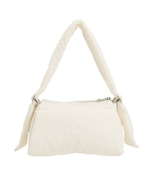 ELENDEEK(エレンディーク)の「パディングバックルバッグ(ハンドバッグ・レディース・ブラック/オフホワイト/シルバー・FREE)」の4枚目の写真