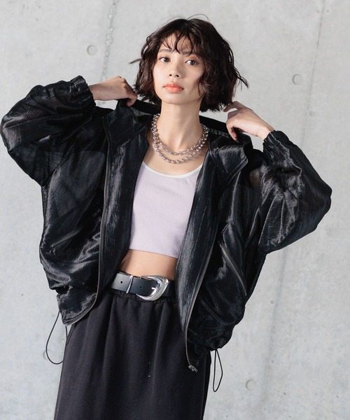 PAGEBOY（ページボーイ）の「シャイニーシアーブルゾン（ブルゾン・レディース・オフホワイト/ブラック・FREE）」の2枚目の写真