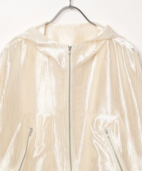 PAGEBOY（ページボーイ）の「シャイニーシアーブルゾン（ブルゾン・レディース・オフホワイト/ブラック・FREE）」の19枚目の写真