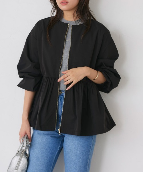 Pierrot（ピエロ）の「ヘムフレアノーカラーブルゾン（ブルゾン・レディース・ベージュ/ネイビー/ベージュ系その他/ブラック・M/S/L/LL）」の19枚目の写真