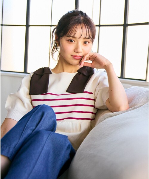 Feroux(フェルゥ)の「肩リボン ペプラムニット(ニット/セーター・レディース・ピンク系1/ブラック系1/ブラック系・F)」の7枚目の写真