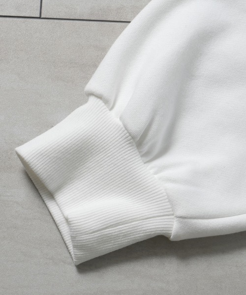 Starting Over(スターティングオーバー)の「PRINT EMBROIDERY CREWNECK DRAWCODE SWEAT LONG SLEEVE/ 裏起毛 プリント 刺繍 クルーネック ドローコードスウェット 長袖(スウェット・メンズ・チャコールグレー/アッシュグレー/ホワイト系その他2/ホワイト系その他4/ブラック系その他3/ブラック系その他/ライトグレー系1/ブラック/グレー系その他/ホワイト系その他5/ブラック系その他2/グレー系その他2/ホワイト/ホワイト系その他3/ライトグレー系/ライトグレー系2/ホワイト系その他・M/L)」の19枚目の写真