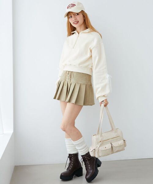 MAJESTIC LEGON（マジェスティックレゴン）の「レースリボンショート裏起毛スウェット（スウェット・レディース・アイボリー/グレー/チャコールグレー・MEDIUM）」の6枚目の写真