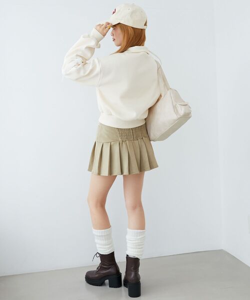 MAJESTIC LEGON（マジェスティックレゴン）の「レースリボンショート裏起毛スウェット（スウェット・レディース・アイボリー/グレー/チャコールグレー・MEDIUM）」の7枚目の写真