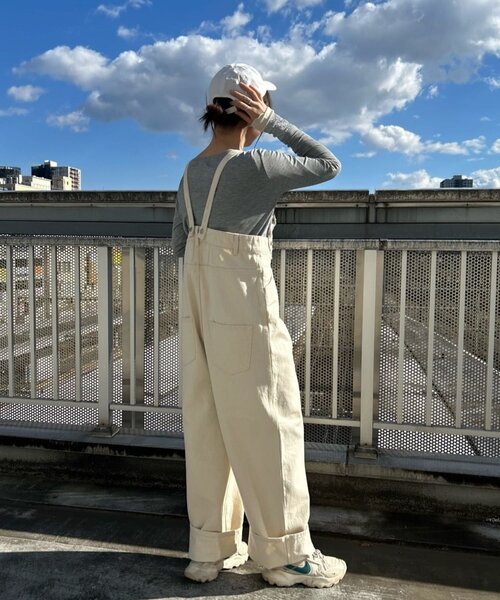 ear PAPILLONNER（イアパピヨネ）の「デニムサロペットパンツ【SUM1 STYLE × Fire Service】（サロペット/オーバーオール・レディース・ブラック/ホワイト・FREE）」の7枚目の写真